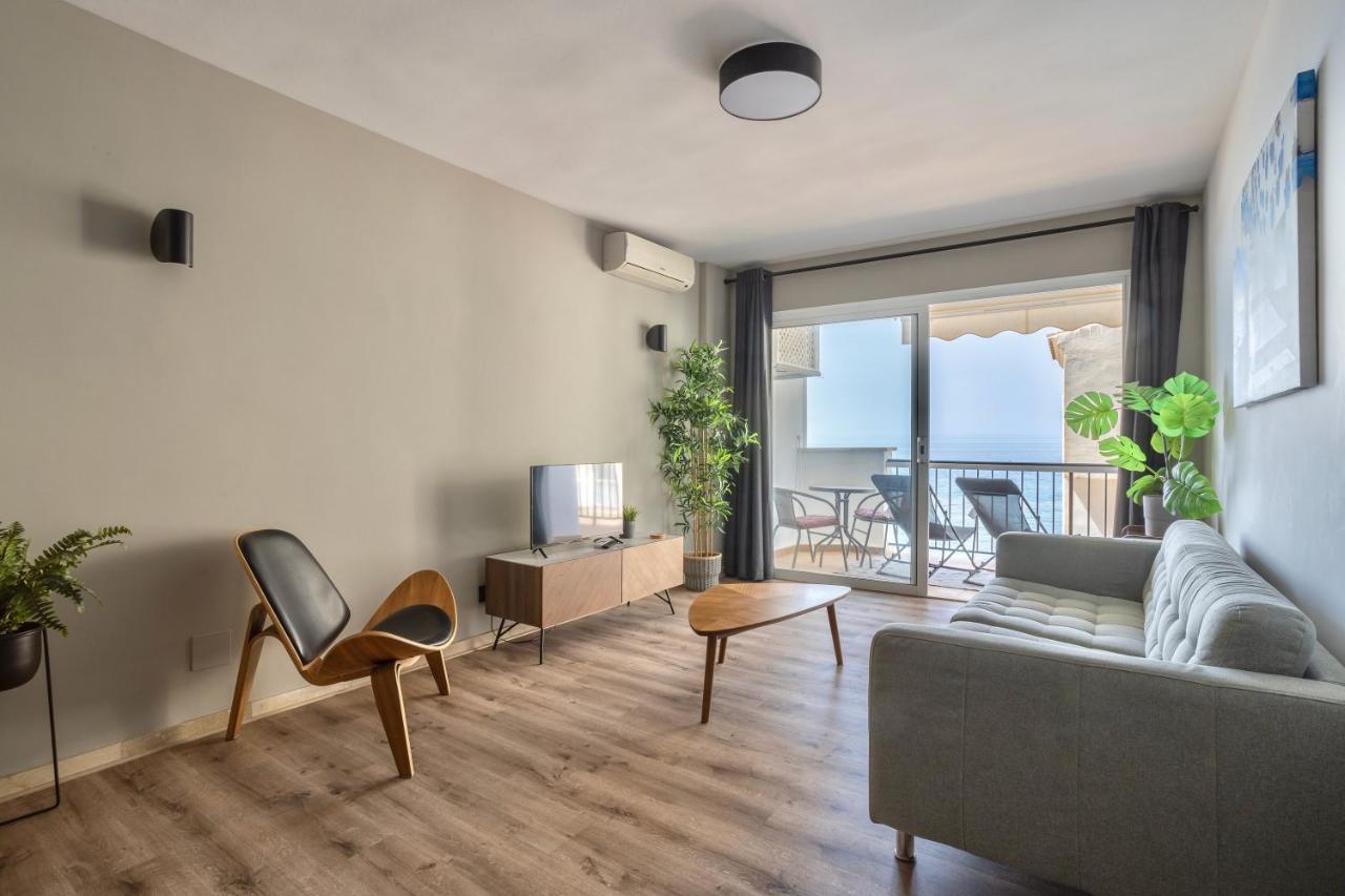 Stylish Apartment With Sea View เนร์คา ภายนอก รูปภาพ